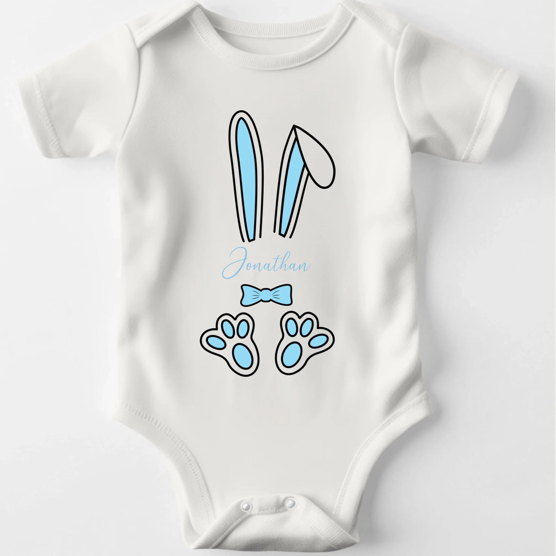 Lyseblå påskeharer - Flere produkter Customizer TeeInBlue Body Natural 0-3M