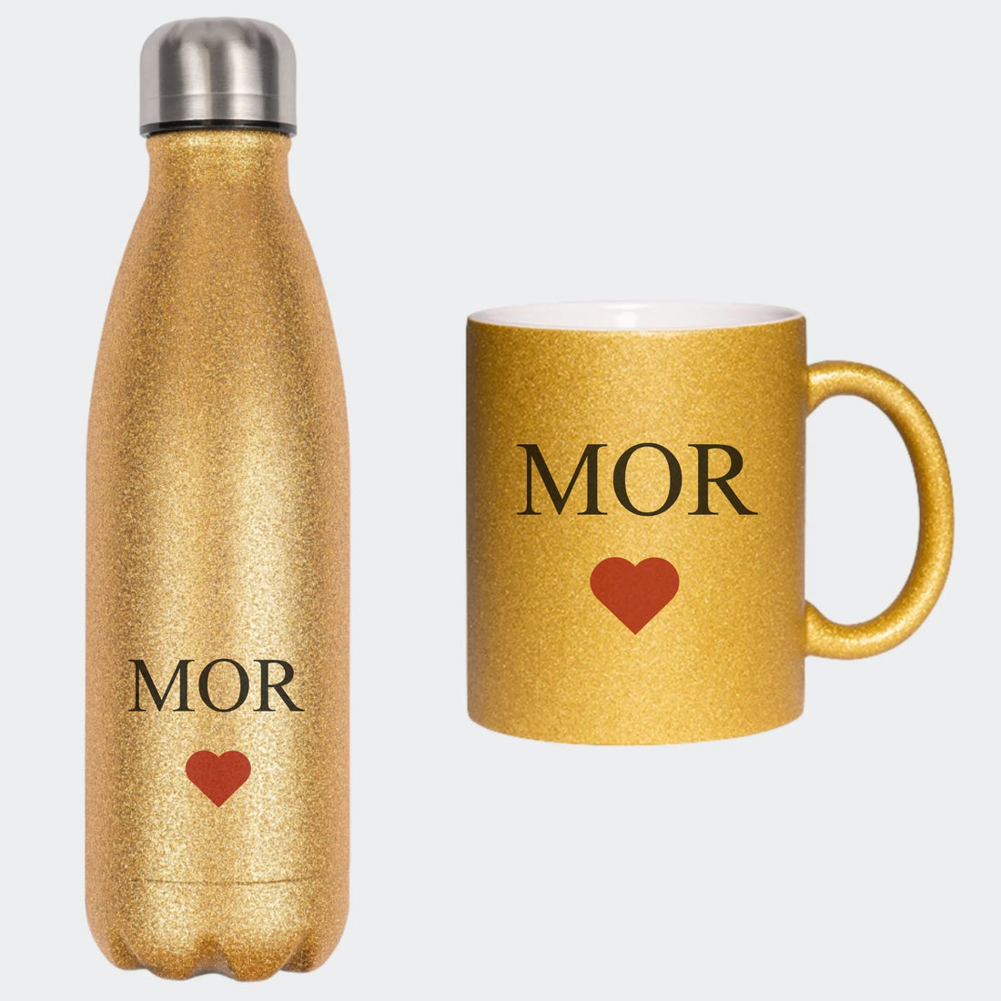 Guld glitter drikkesæt - Tekst og hjerte Customizer 123Unik Guld glittersæt - krus og drikkedunk Guld 500ml og 330ml