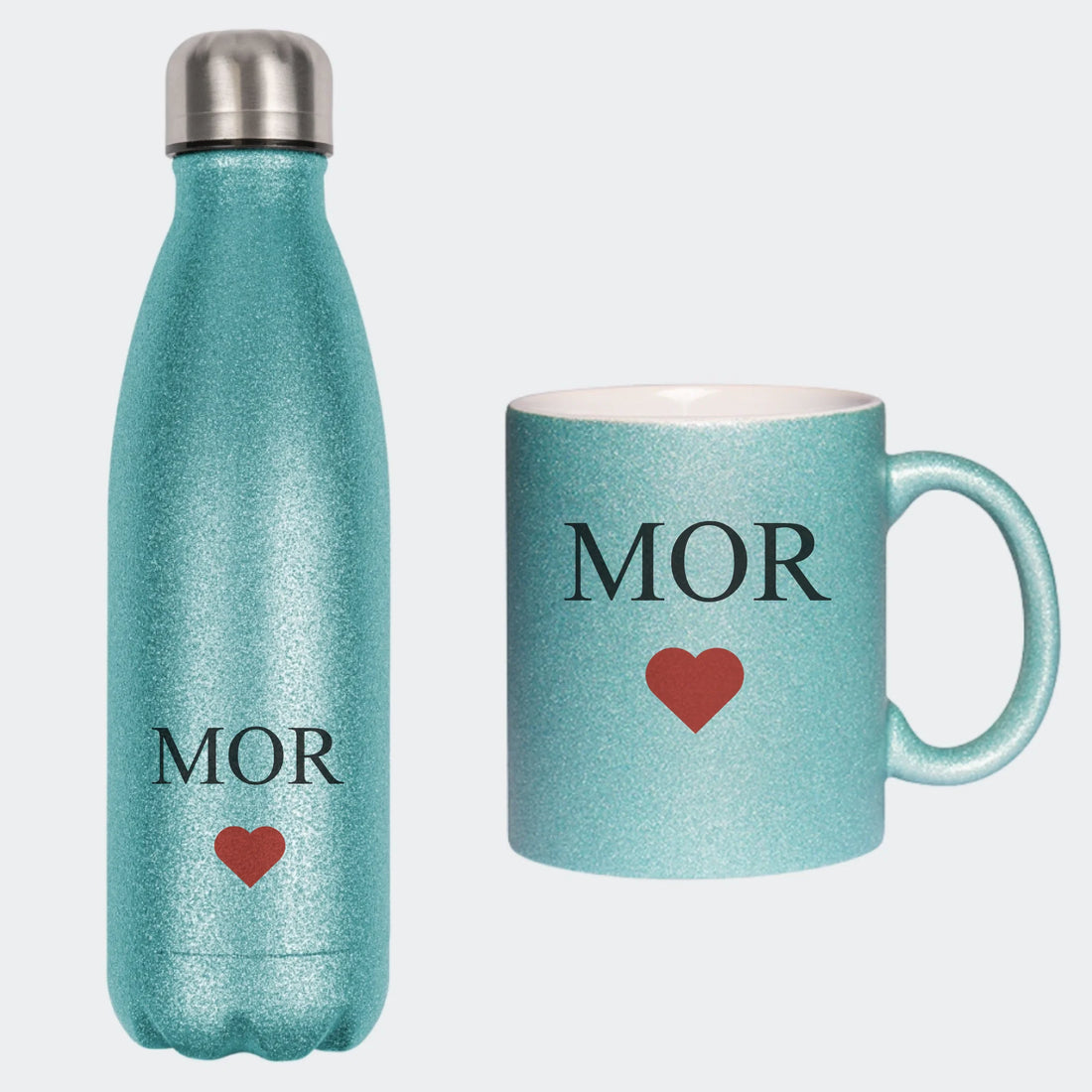 Blåt glitter drikkesæt - Med tekst og hjerte Customizer 123Unik Blåt glittersæt - krus og drikkedunk Blå 500ml og 330ml